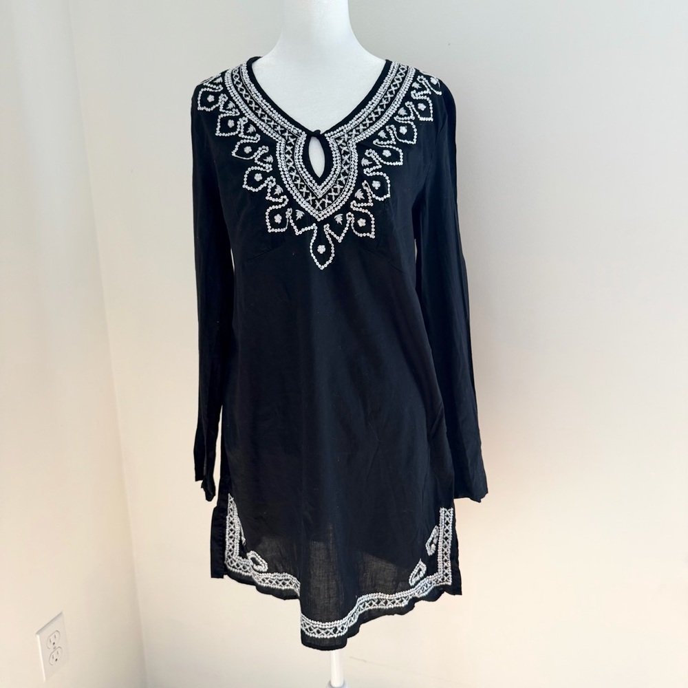 A.N.A Black Embroidered V-Neck Long Sleeve Tunic 100% cotton Small